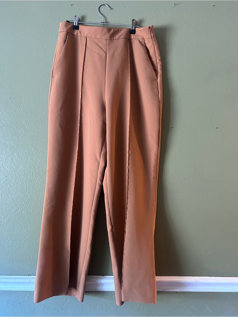 Zara Wide-Leg Women’s Pants in Rust Brown